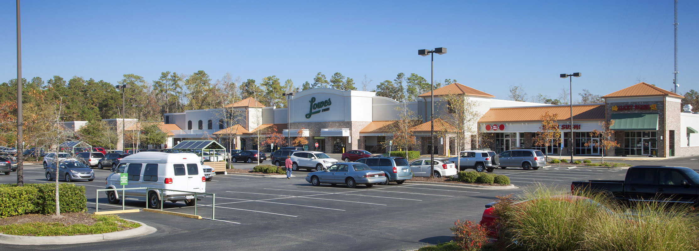 Shoppes at Tournament Boulevard Burroughs and Chapin Property Leasing